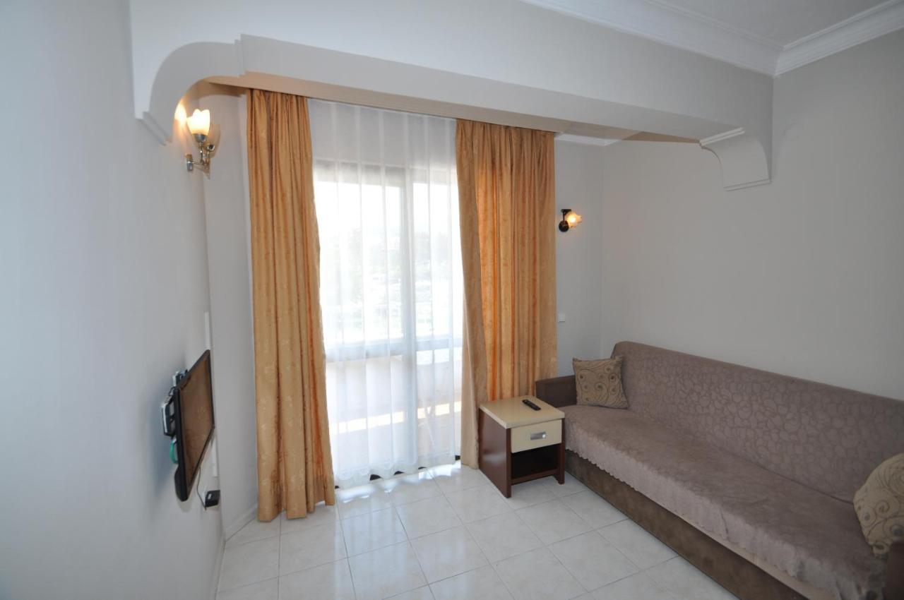 Defne & Zevkim Hotel Marmaris Exteriér fotografie